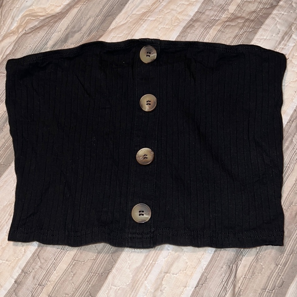 Black crop top